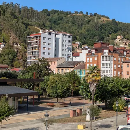 En El Paraiso Natural, El Entrego, Asturias Lejlighed Rozada